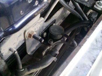 Установка шноркеля, дополнительного аккумулятора и лебедки ComeUp в стандартный бампер автомобиля Nissan Patrol Y61